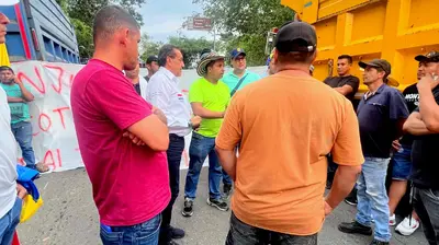 Alcalde Ramiro Luna estableció diálogo y logró acuerdos con protestantes en la vía La Donjuana- Chinácota