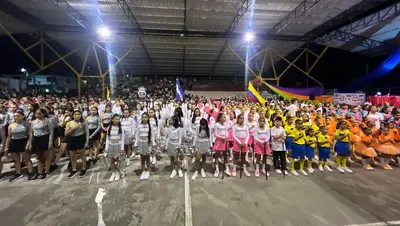 Alcalde Ramiro Luna y equipo de gobierno participaron en la Noche de Luces por el 130° aniversario de la Institución Educativa Técnica Nuestra Señora de La Presentación